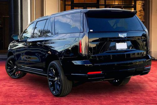 2026 Cadillac Escalade ESV Sport Platinum