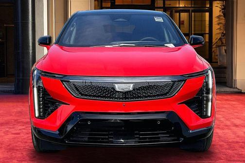 2026 Cadillac OPTIQ Premium Sport