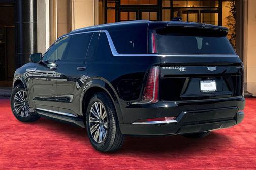 2026 Cadillac Escalade IQL Luxury