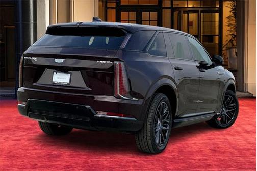 2025 Cadillac Escalade IQ Sport 2