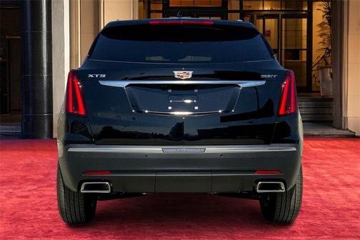 2025 Cadillac XT5 Luxury