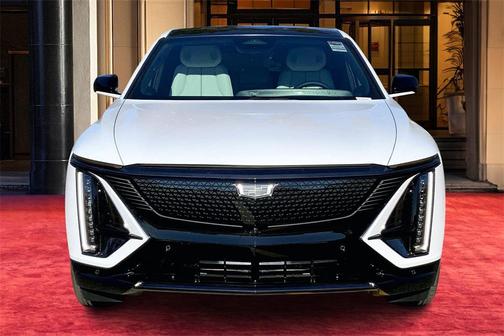 2026 Cadillac LYRIQ Premium Sport