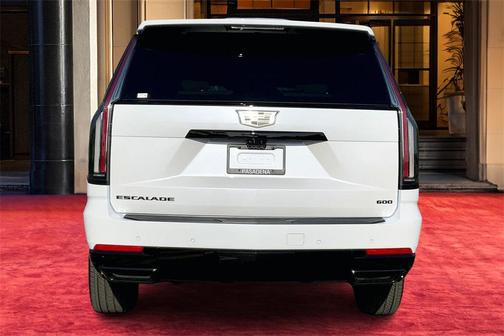 2026 Cadillac Escalade Sport Platinum
