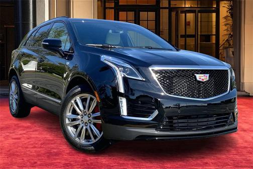 2025 Cadillac XT5 Sport