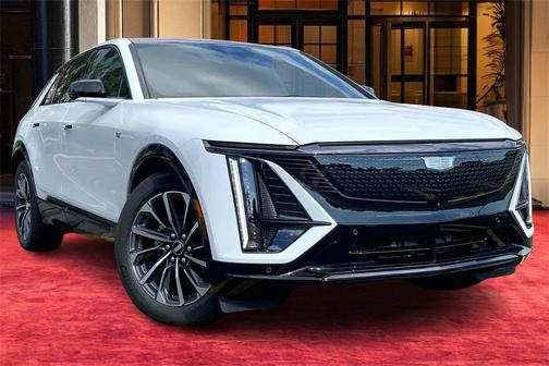 2026 Cadillac LYRIQ Sport