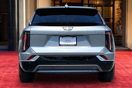 Argent Silver Metallic 2026 Cadillac OPTIQ Luxury