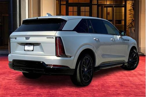 2025 Cadillac Escalade IQ Sport 2