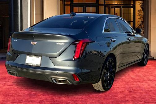 2022 Cadillac CT4 Luxury