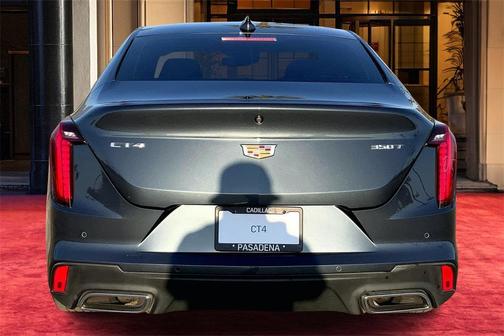 2022 Cadillac CT4 Luxury