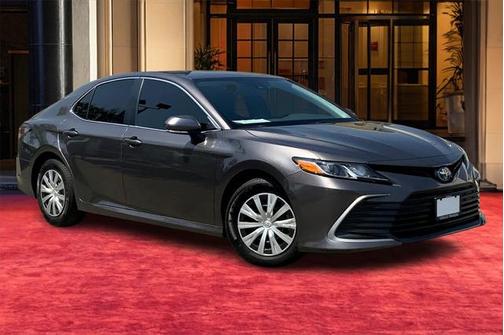 2022 Toyota Camry LE