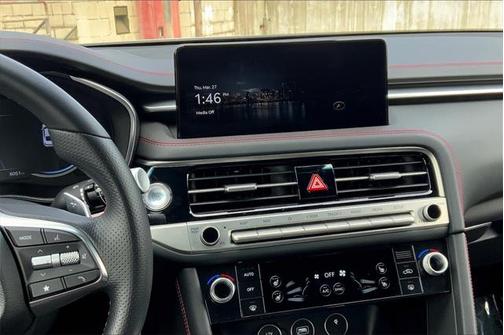 2024 Genesis G70 3.3T RWD Sport Advanced