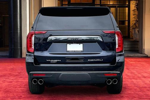 Midnight Blue Metallic 2024 GMC Yukon Denali Ultimate