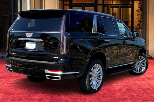 2025 Cadillac Escalade Luxury