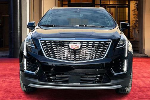 Stellar Black Metallic 2026 Cadillac XT5 Premium Luxury