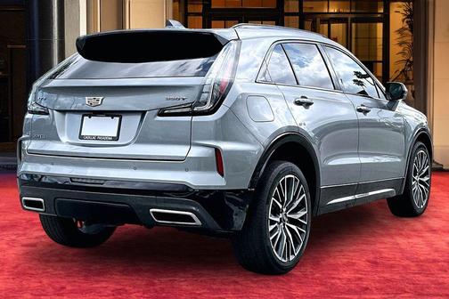 Argent Silver Metallic 2024 Cadillac XT4 Sport