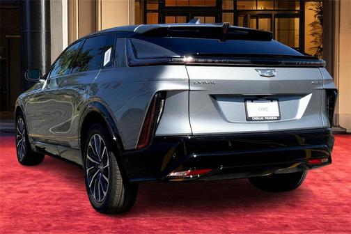 2026 Cadillac LYRIQ Sport