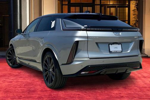 2026 Cadillac LYRIQ V Premium