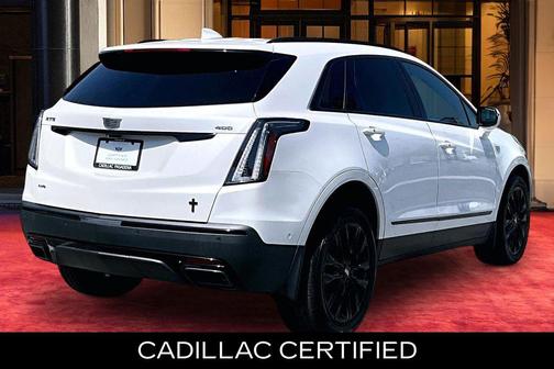 Crystal White Tricoat 2022 Cadillac XT5 Sport