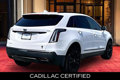 Crystal White Tricoat 2022 Cadillac XT5 Sport