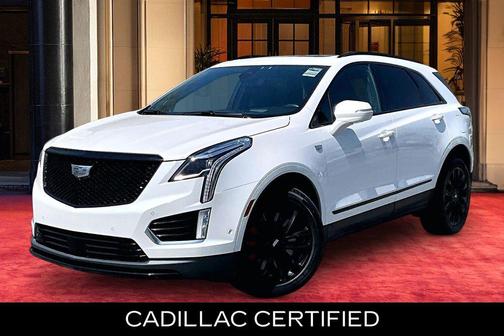 Crystal White Tricoat 2022 Cadillac XT5 Sport