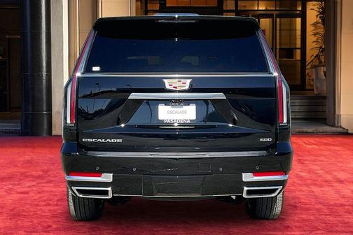 2026 Cadillac Escalade ESV Luxury