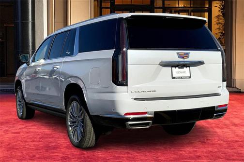 2026 Cadillac Escalade ESV Luxury