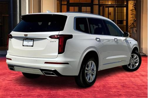 2025 Cadillac XT6 Luxury FWD