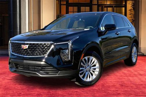 2024 Cadillac XT4 Luxury