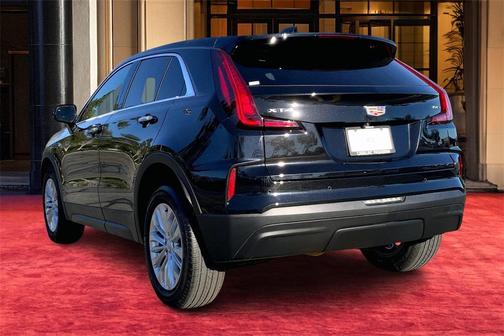 2024 Cadillac XT4 Luxury