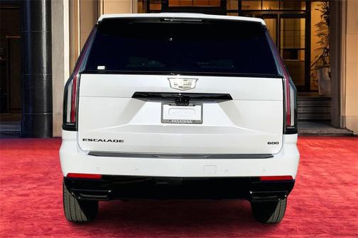 2026 Cadillac Escalade Sport Platinum