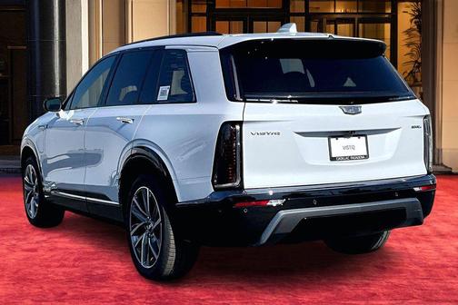 Vibrant White Tricoat 2026 Cadillac VISTIQ Sport