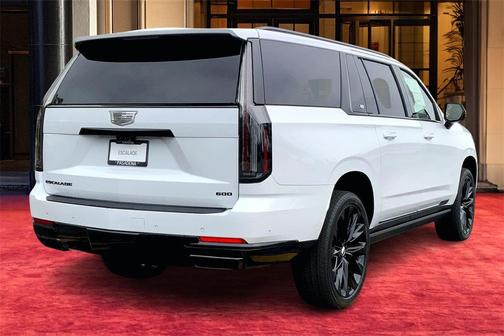 2026 Cadillac Escalade ESV Sport Platinum