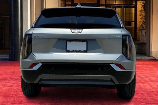 2025 Cadillac OPTIQ Luxury 1 AWD