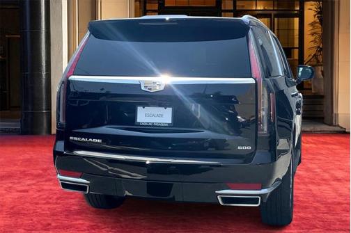 2022 Cadillac Escalade Premium Luxury