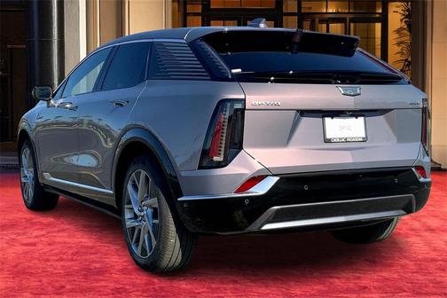 2026 Cadillac OPTIQ Premium Luxury