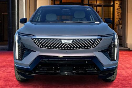 2026 Cadillac OPTIQ Premium Luxury