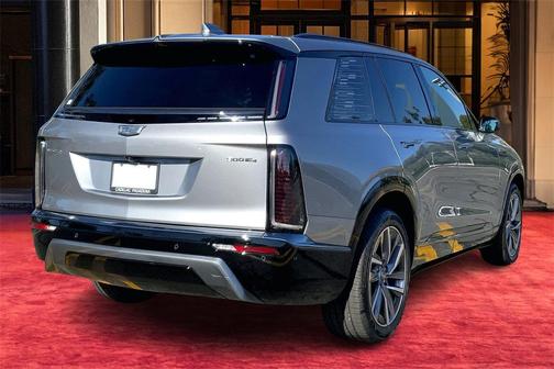 2026 Cadillac VISTIQ Sport