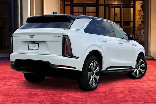 2025 Cadillac Escalade IQ Luxury 2