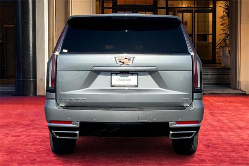 2026 Cadillac Escalade ESV Luxury