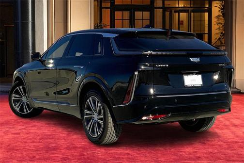 2025 Cadillac LYRIQ Luxury