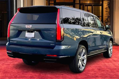 2026 Cadillac Escalade ESV Sport