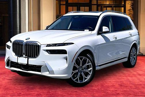 Alpine White 2024 BMW X7 xDrive40i