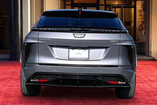 Magnus Metal Frost 2026 Cadillac LYRIQ V Premium