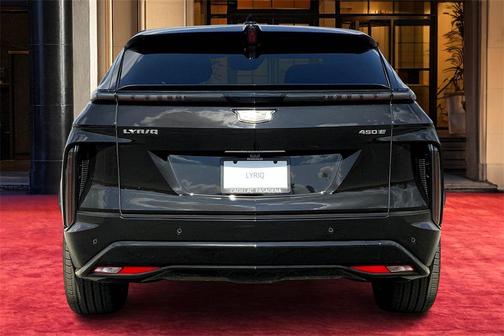 2026 Cadillac LYRIQ Sport