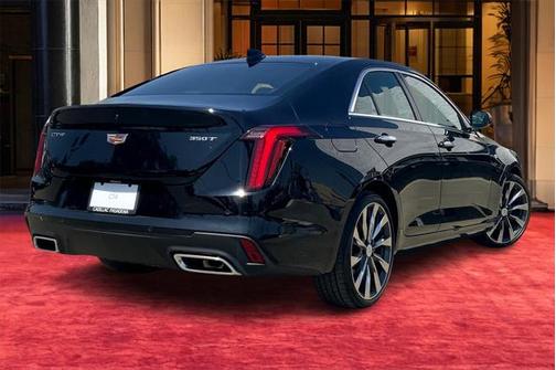 2023 Cadillac CT4 Luxury