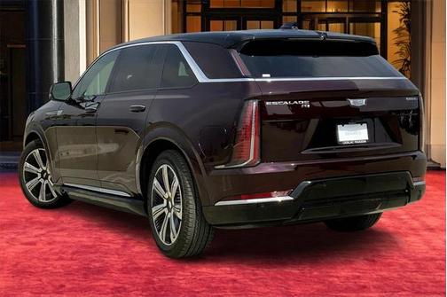 2025 Cadillac Escalade Luxury