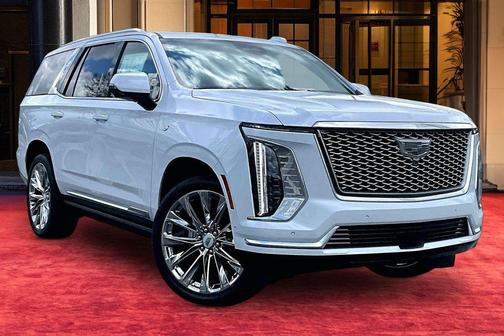 Vibrant White Tricoat 2026 Cadillac Escalade Sport Platinum