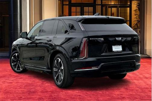 2025 Cadillac Escalade Sport