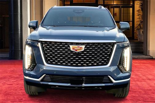 2026 Cadillac Escalade Luxury
