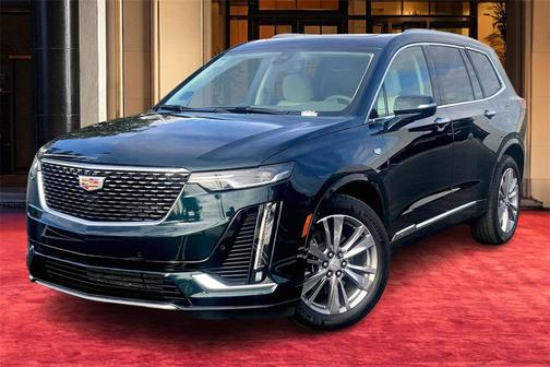 2025 Cadillac XT6 Premium Luxury FWD
